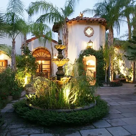 Villa Thornhill